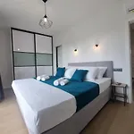 Villa Geminos Ii *