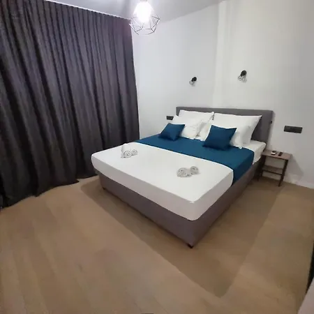 Geminos Ii Villa Srima