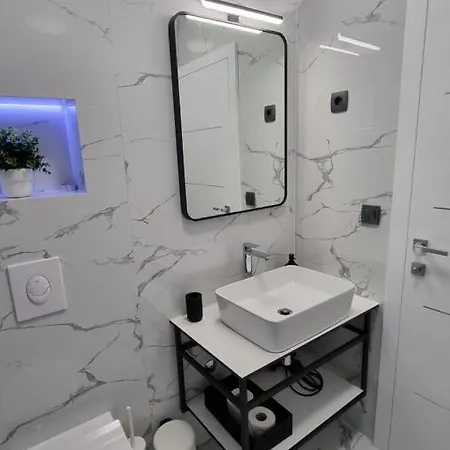 Geminos Ii Villa Srima