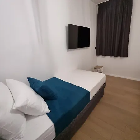 Geminos Ii Villa Srima